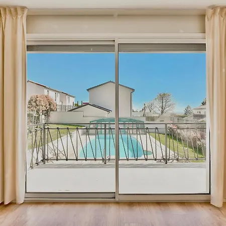 Maison Avec Piscine Et Climatisation Aux Portes De Lyon * Limonest