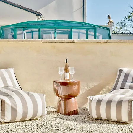 Villa Maison Avec Piscine Et Climatisation Aux Portes De Lyon
